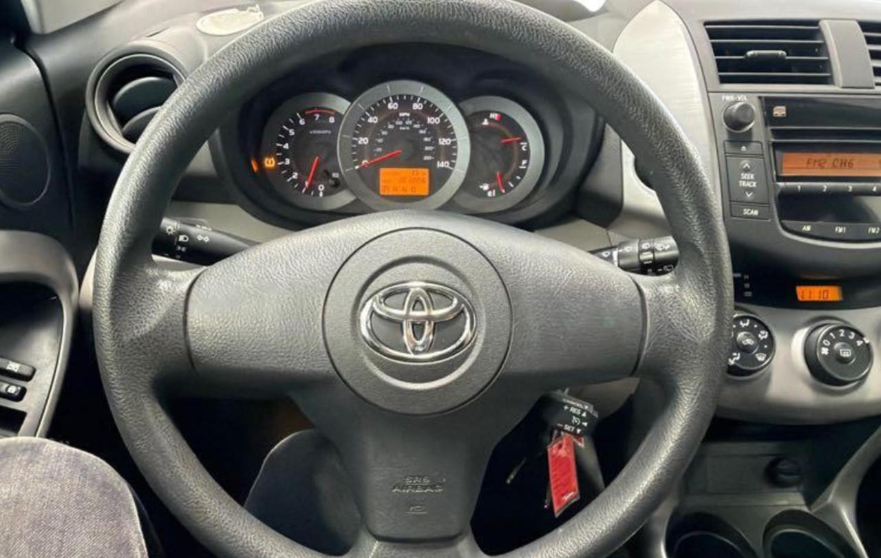 Toyota RAV4 Base I4 4WD 2008