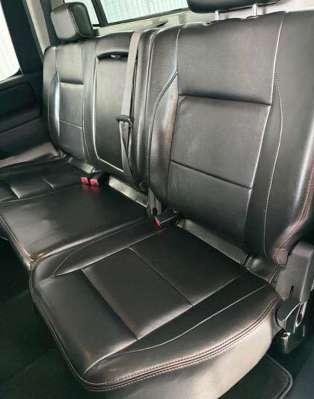 Nissan Titan XE Crew Cab 4WD SWB 2009
