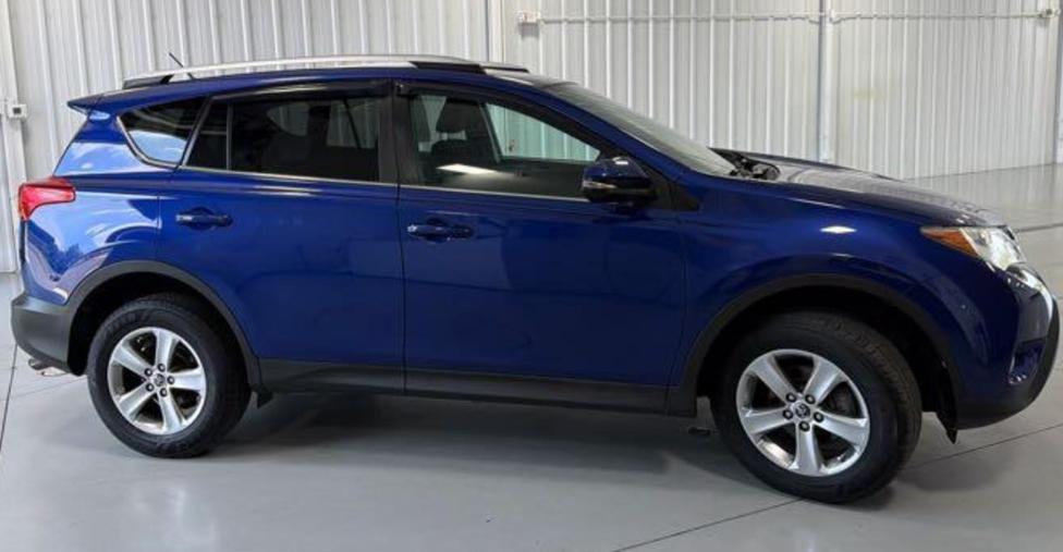 Toyota RAV4 XLE AWD 2015