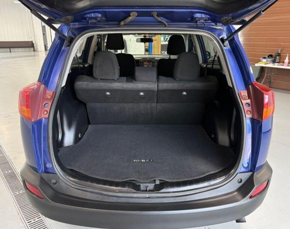 Toyota RAV4 XLE AWD 2015