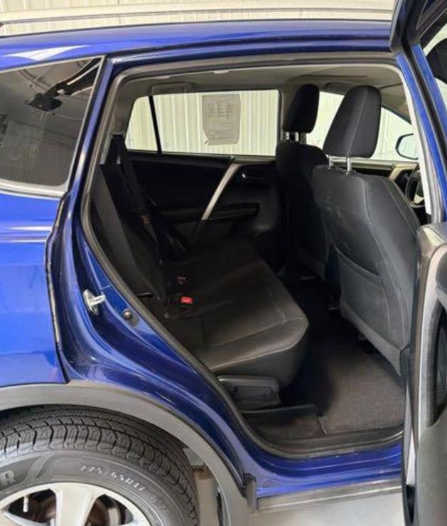 Toyota RAV4 XLE AWD 2015
