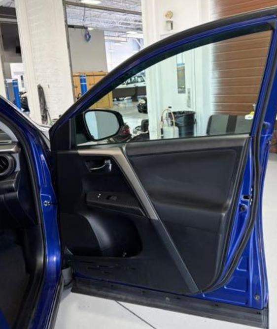 Toyota RAV4 XLE AWD 2015