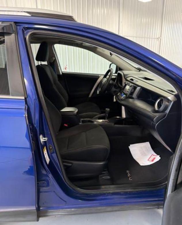 Toyota RAV4 XLE AWD 2015