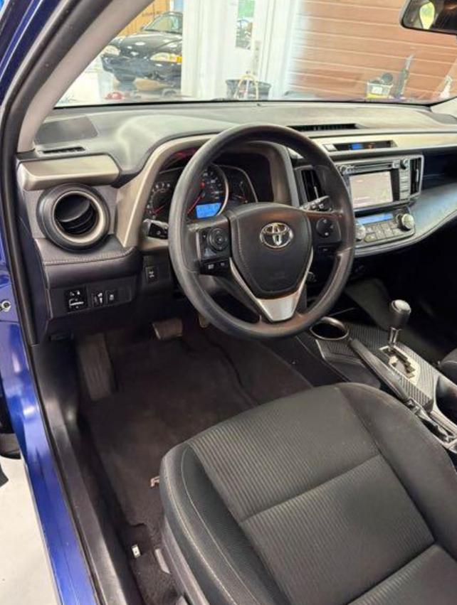 Toyota RAV4 XLE AWD 2015