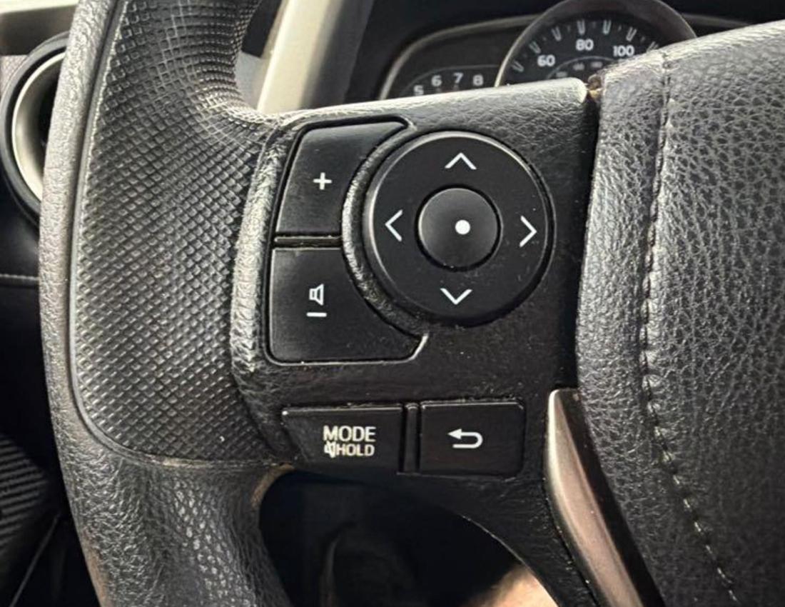 Toyota RAV4 XLE AWD 2015