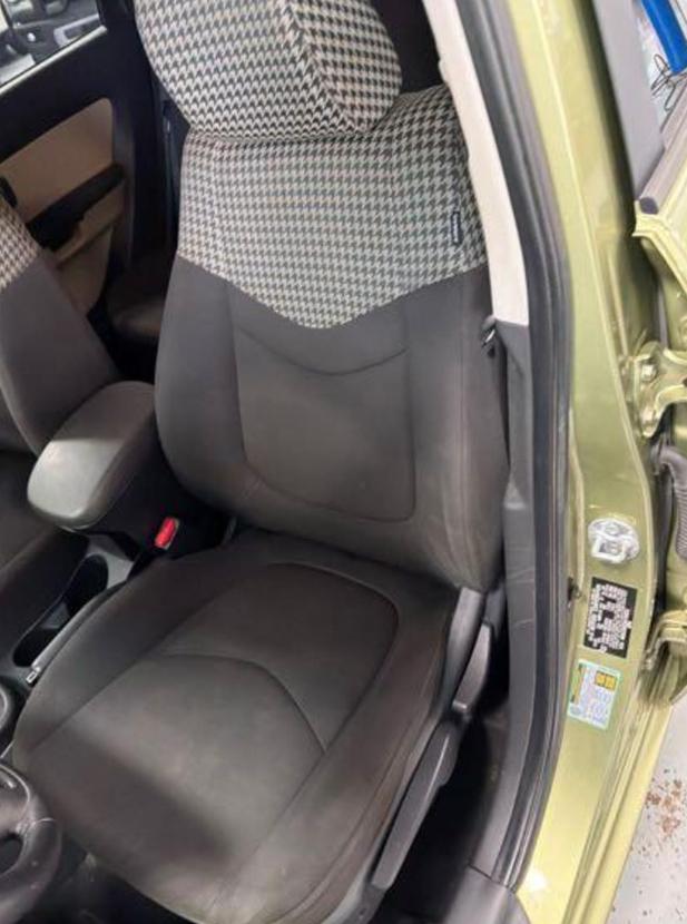Kia Soul + 2010