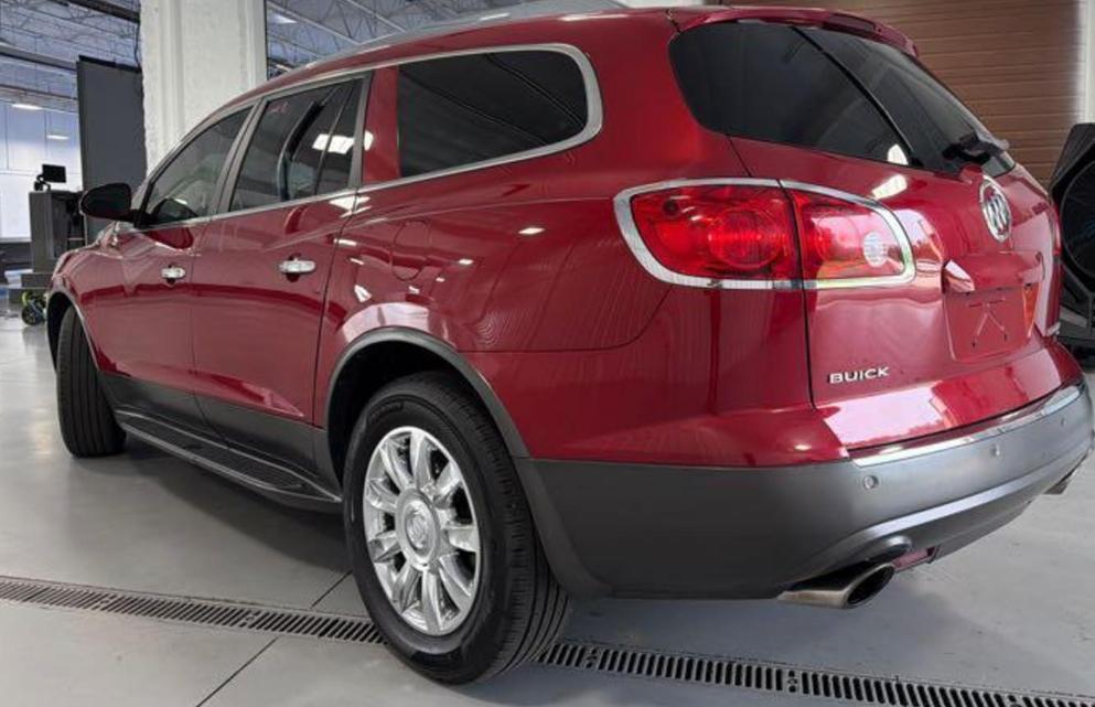 Buick Enclave Leather AWD 2012
