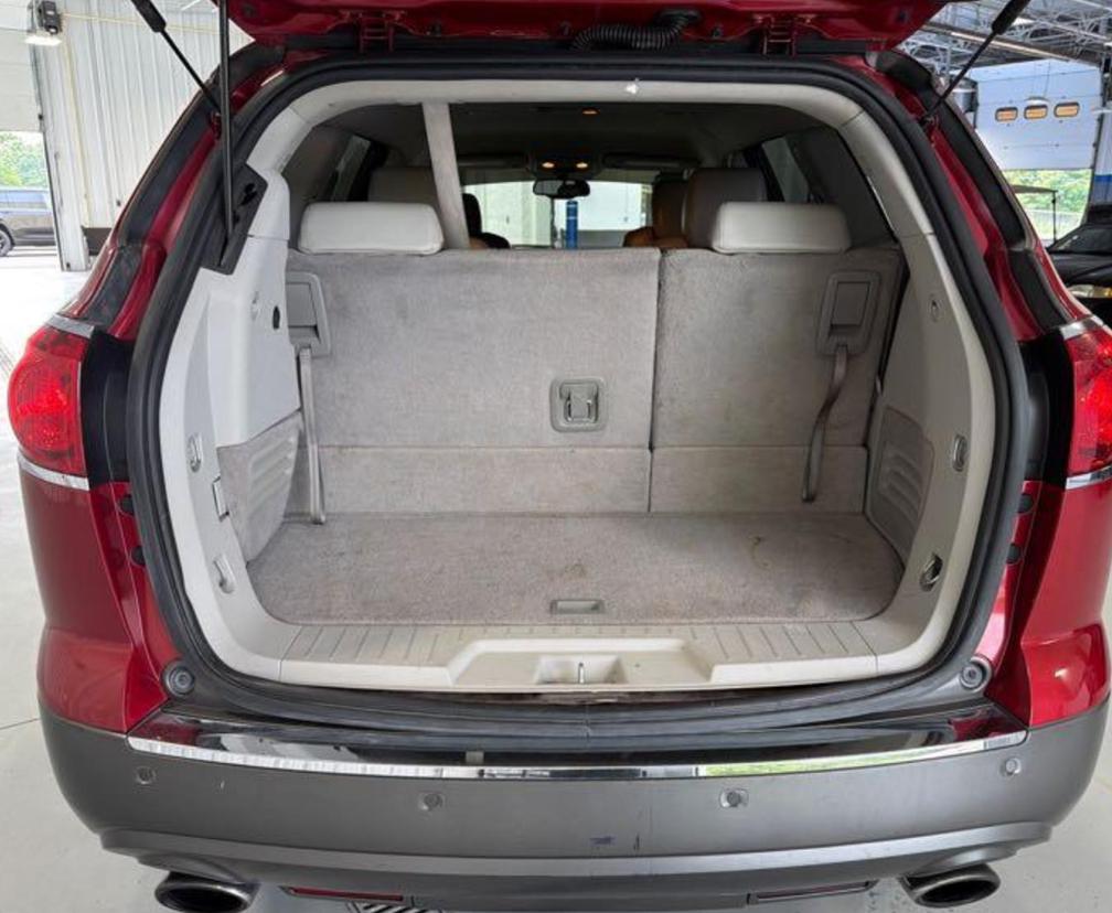 Buick Enclave Leather AWD 2012