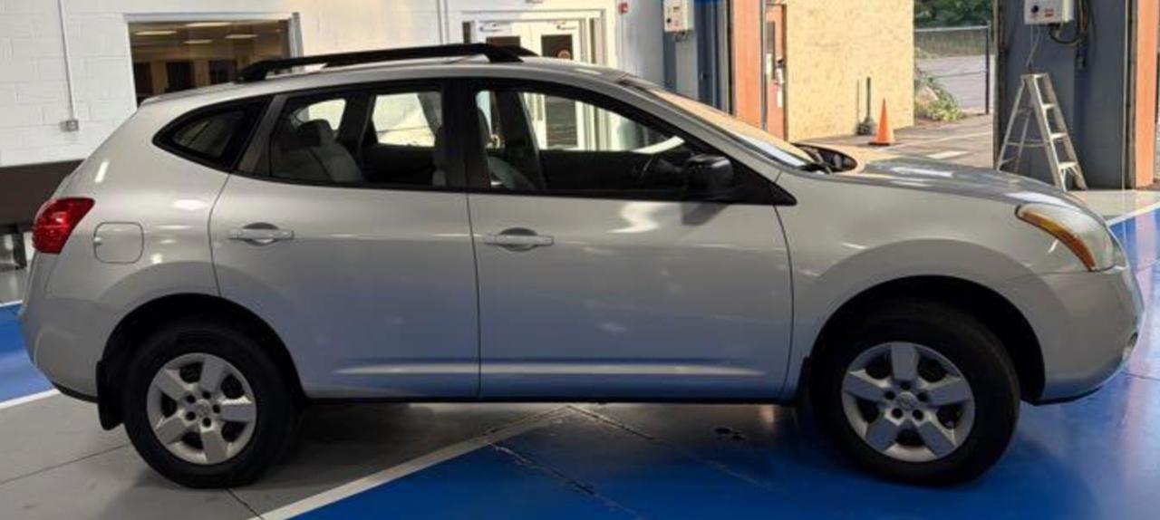 Nissan Rogue S AWD 2009