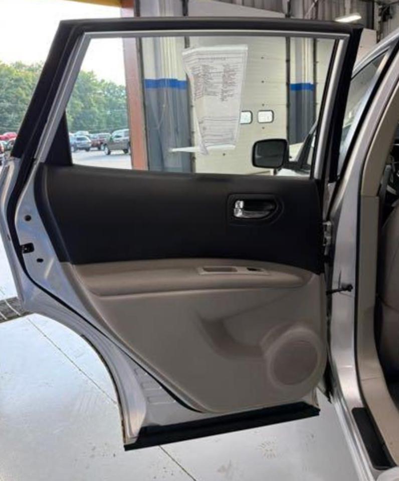 Nissan Rogue S AWD 2009