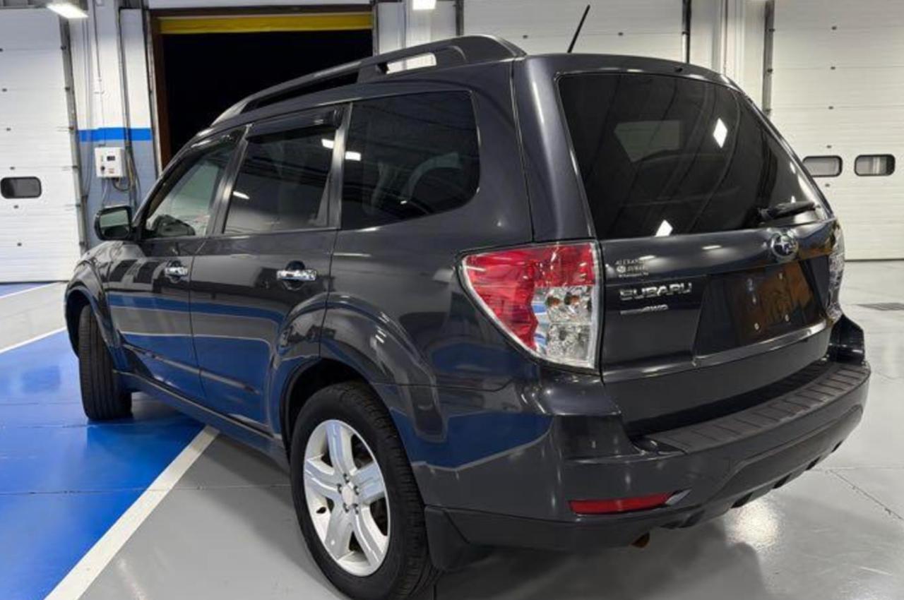 Subaru Forester  2010