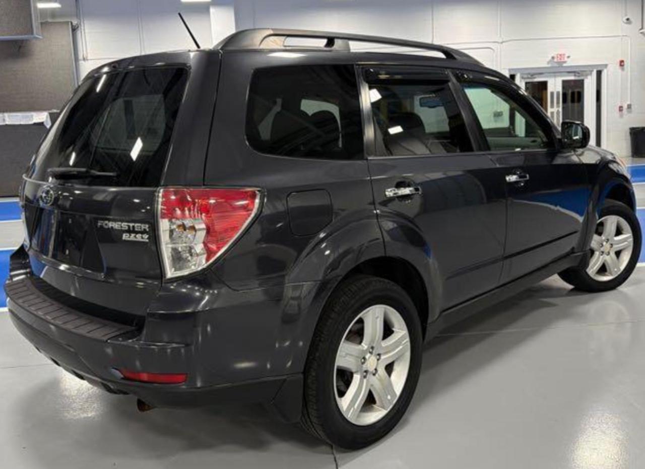 Subaru Forester  2010