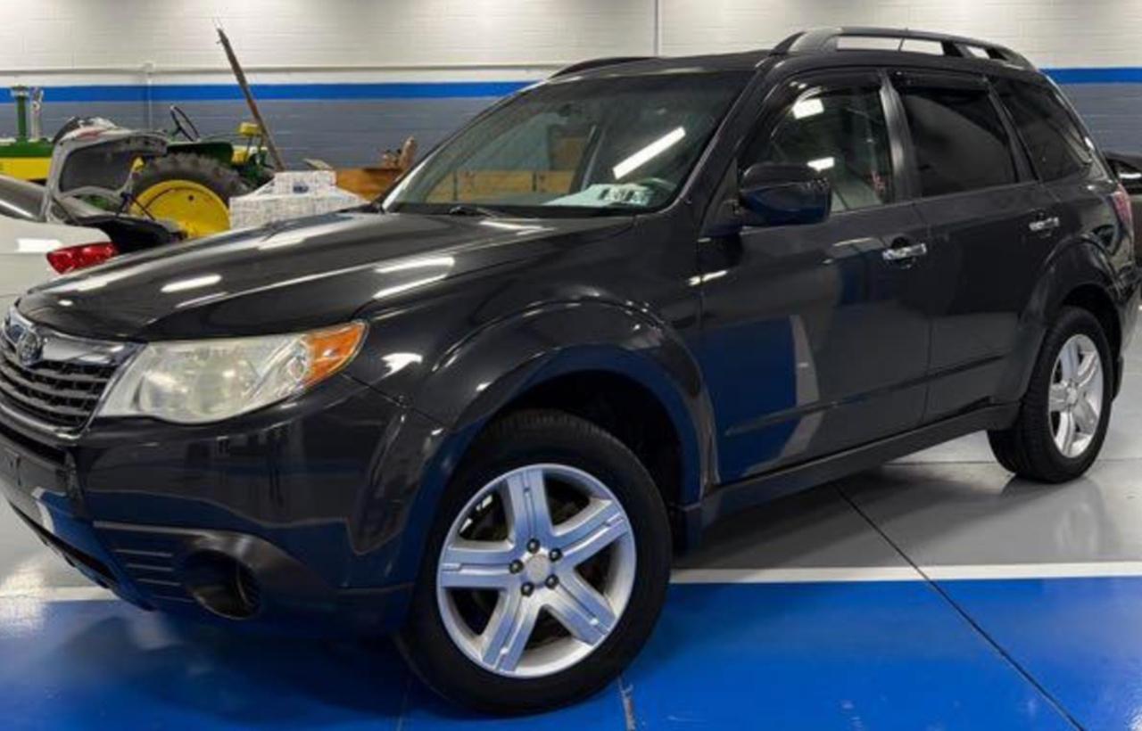 Subaru Forester  2010