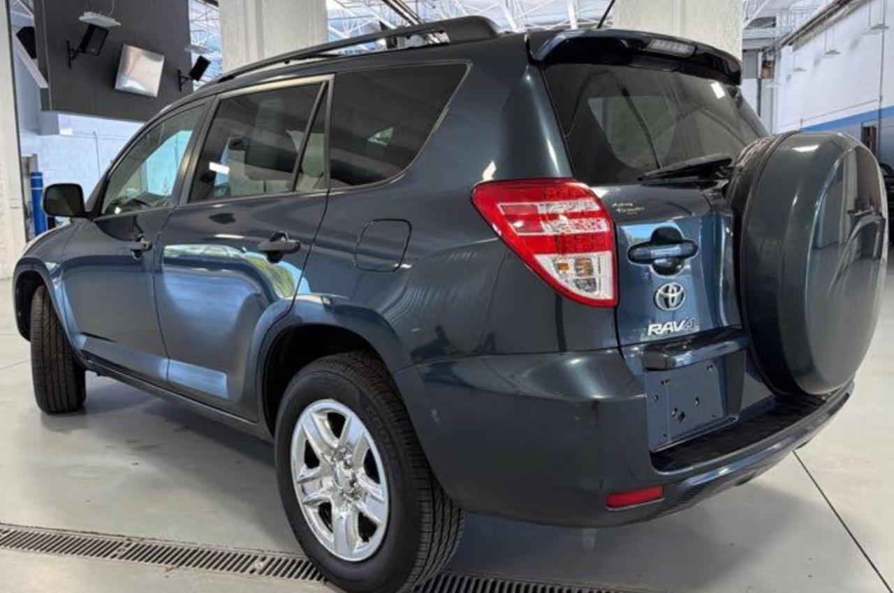 Toyota RAV4 4WD 2012