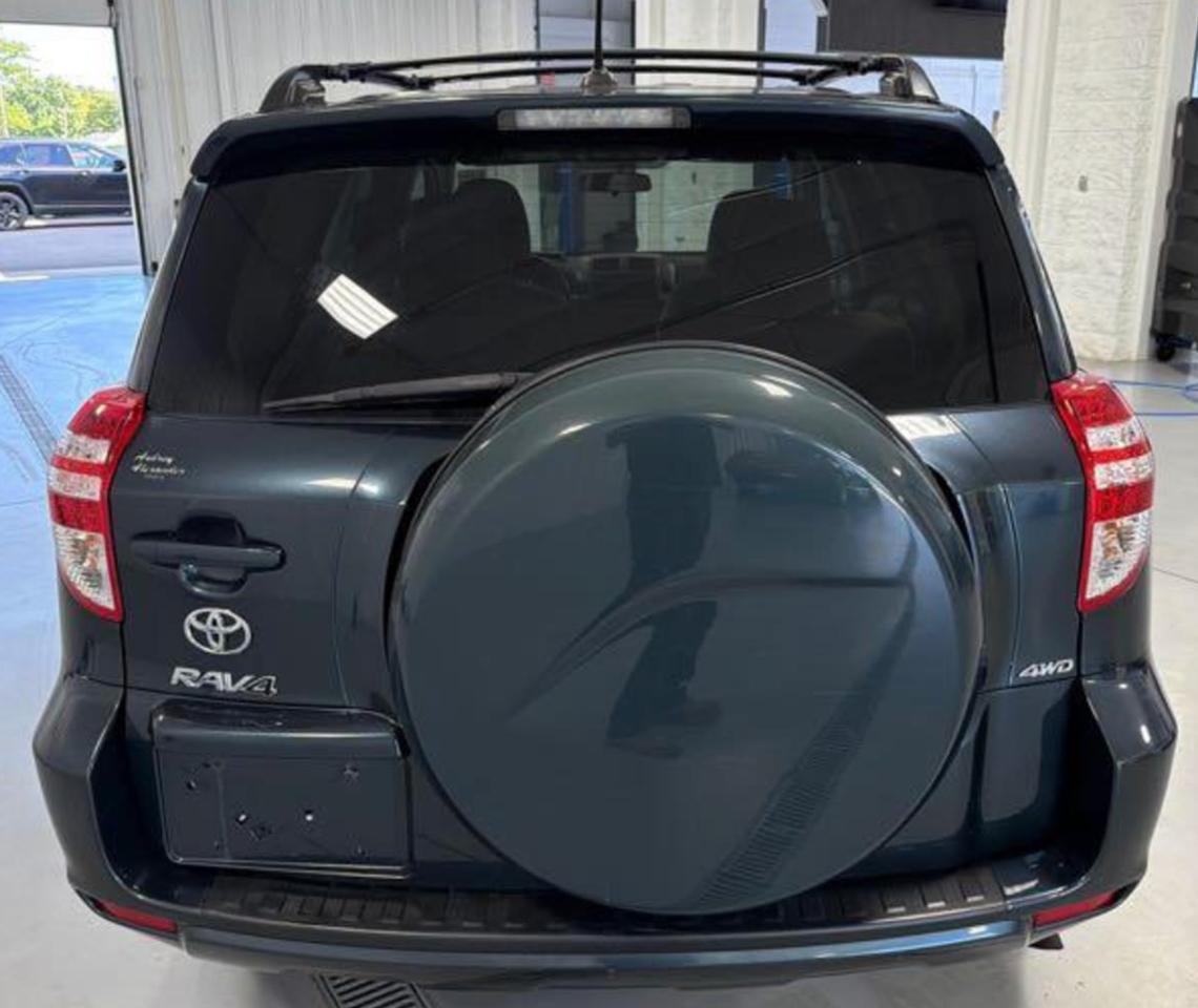 Toyota RAV4 4WD 2012