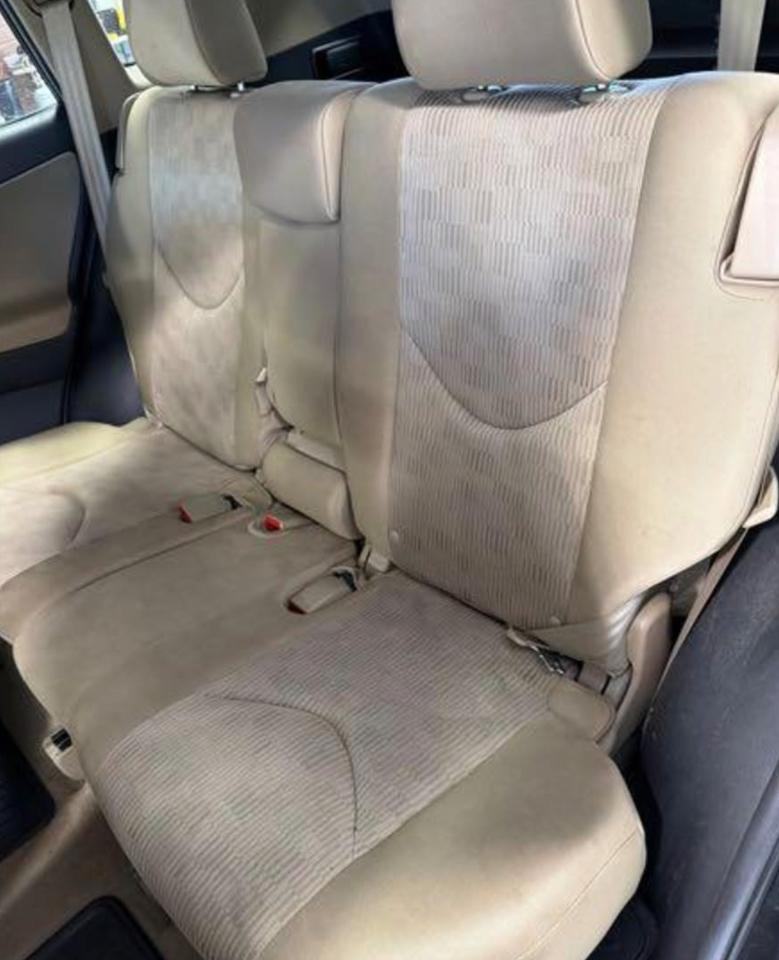 Toyota RAV4 4WD 2012