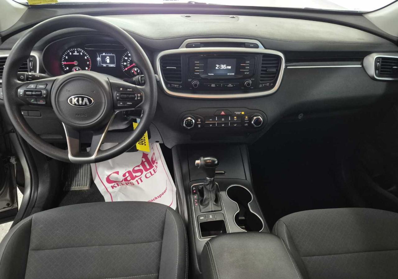 Kia Sorento LX V6 AWD 2017