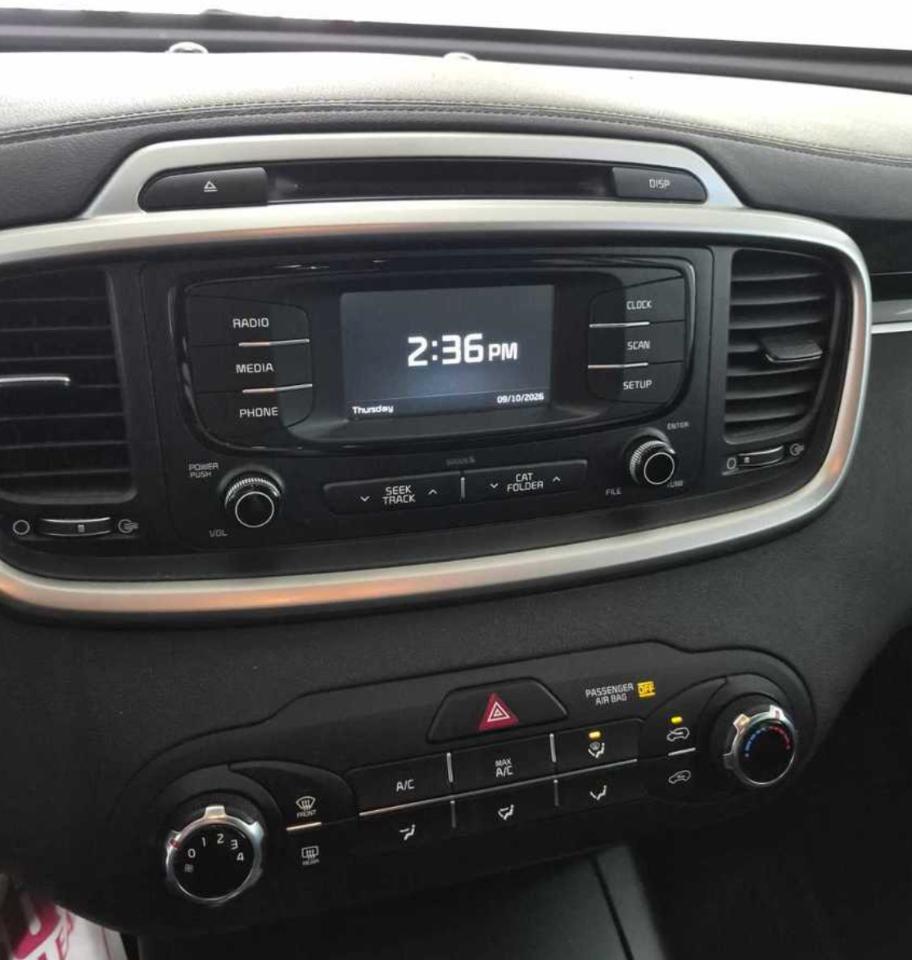Kia Sorento LX V6 AWD 2017