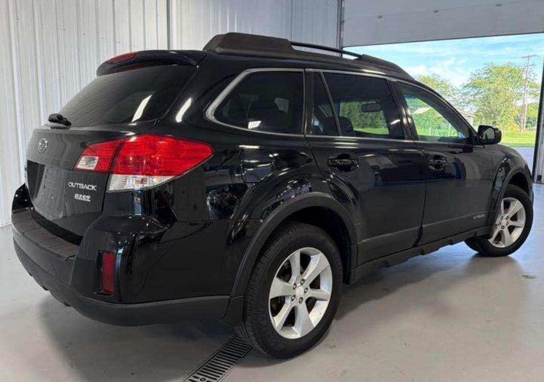 Subaru Outback 2.5i Premium 2013
