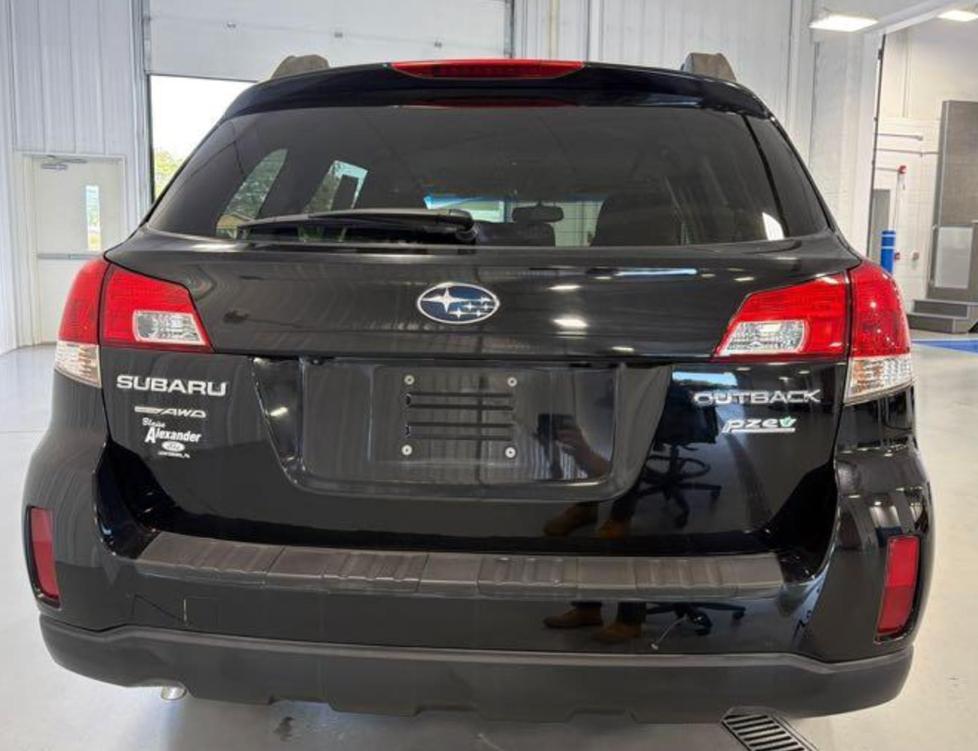 Subaru Outback 2.5i Premium 2013