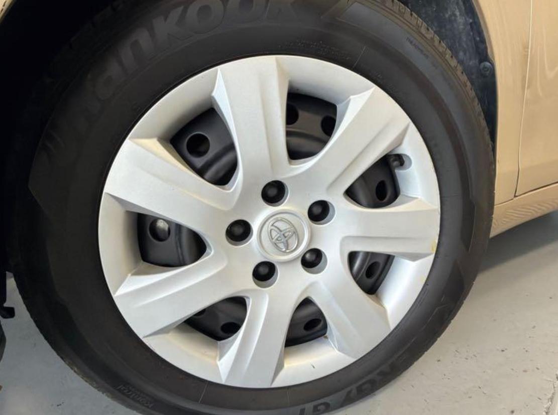 Toyota Camry SE 2010