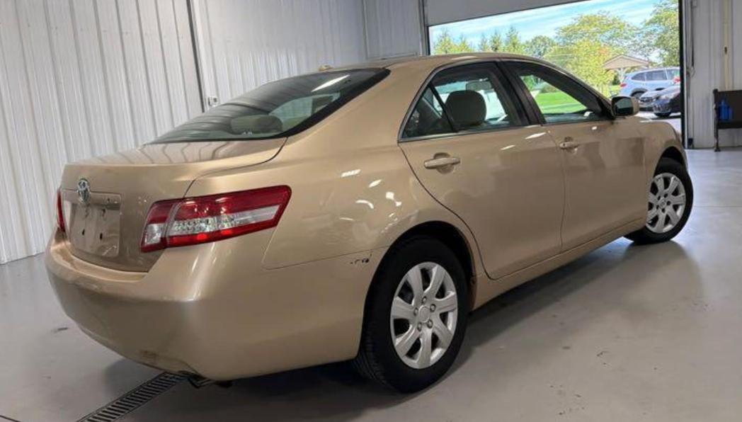 Toyota Camry SE 2010