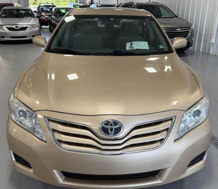 Toyota Camry SE 2010