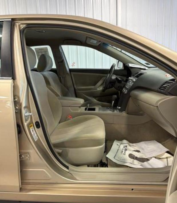 Toyota Camry SE 2010