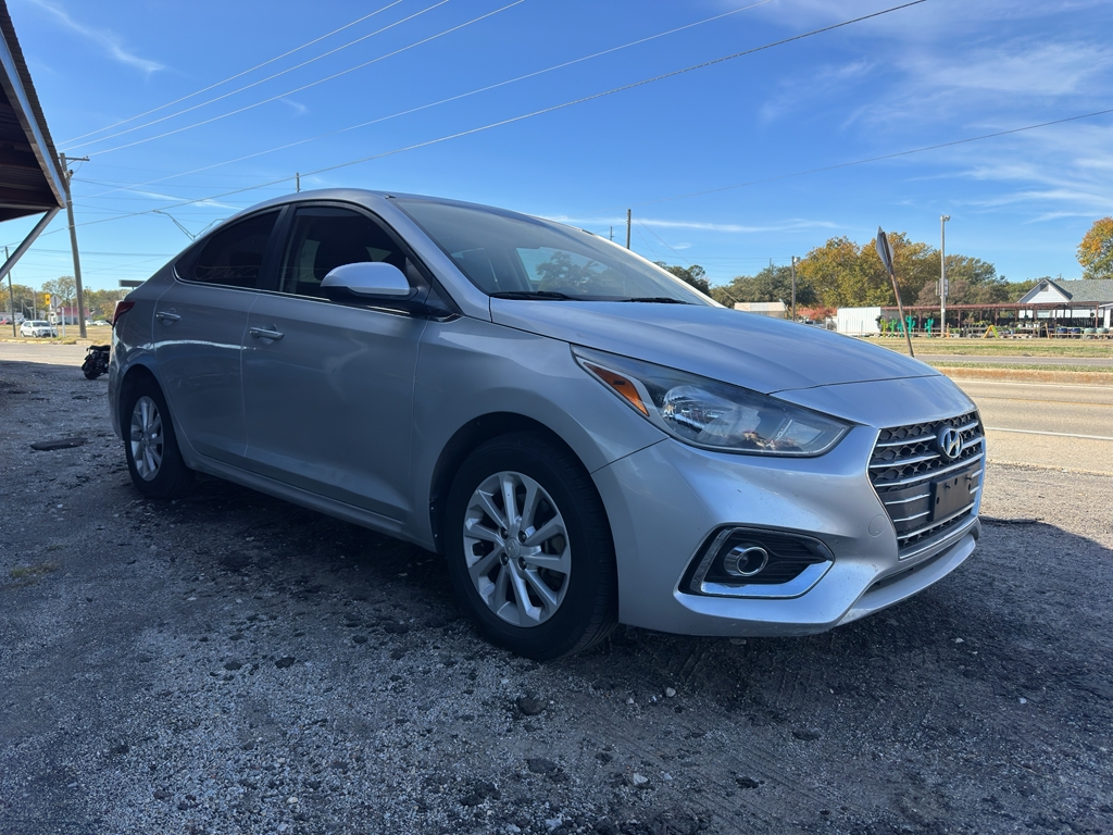2019 Hyundai Accent SEL 4-Door 6A