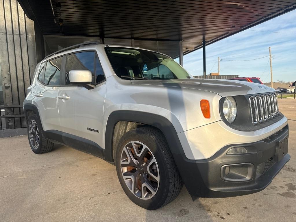 2016 Jeep Renegade Latitude FWD
