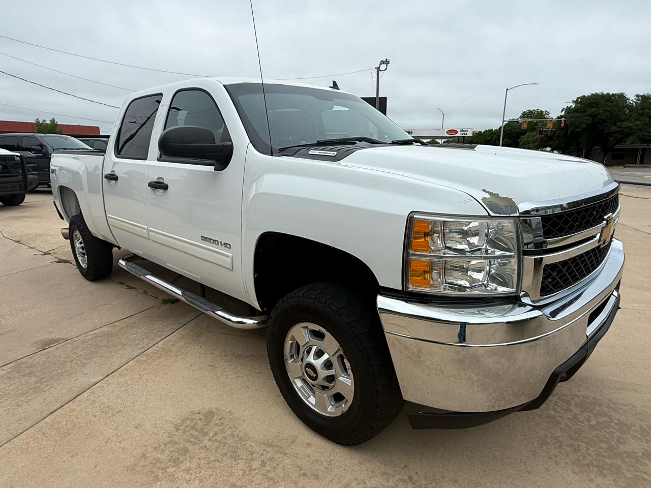 2013 Chevrolet Silverado 2500HD LT Crew Cab 4WD