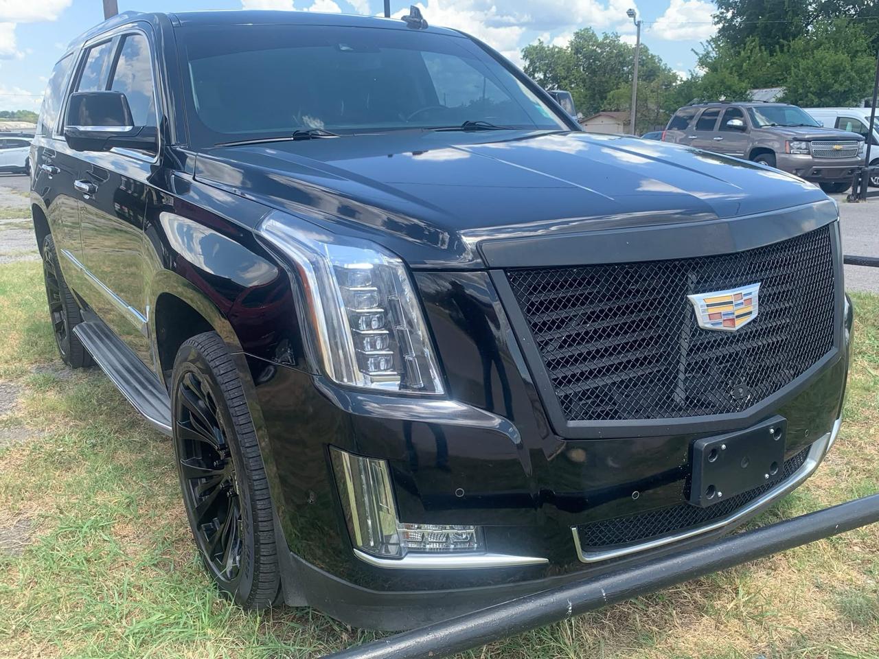 2017 Cadillac Escalade Luxury 2WD