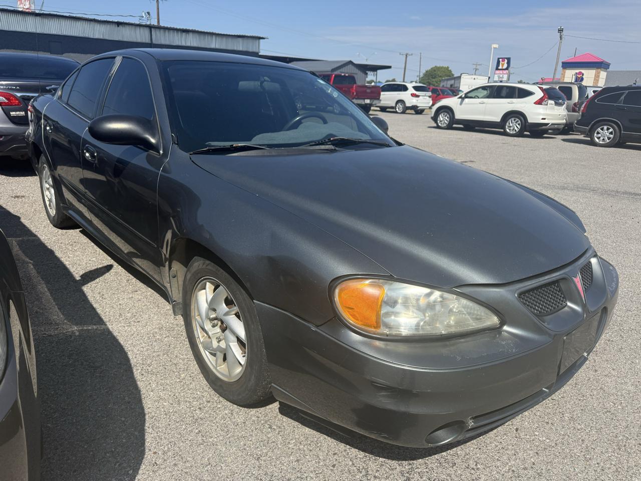 2004 Pontiac Grand Am SE Sedan