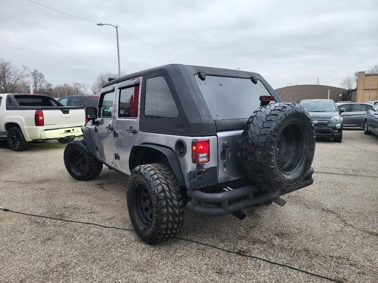 Jeep Wrangler Unlimited Sport 4WD 2015