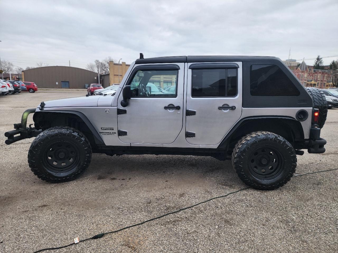 Jeep Wrangler Unlimited Sport 4WD 2015