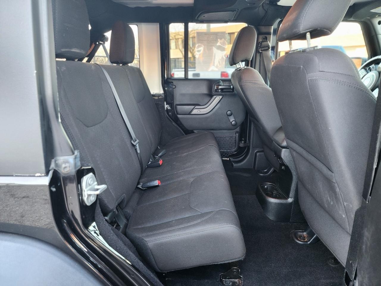 Jeep Wrangler Unlimited Sport 4WD 2017