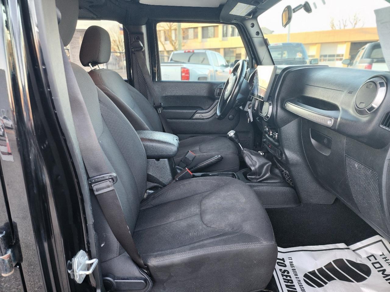 Jeep Wrangler Unlimited Sport 4WD 2017