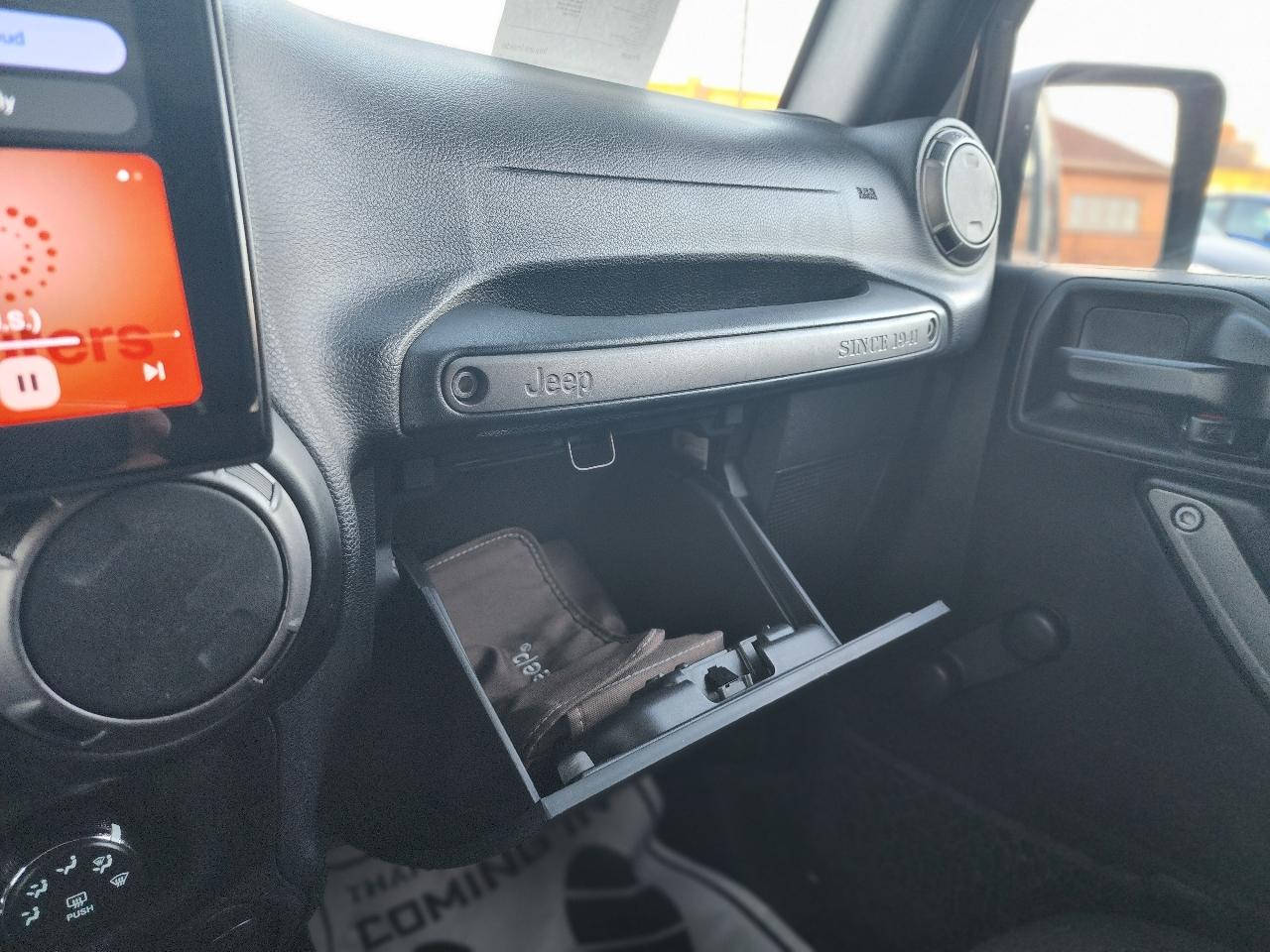 Jeep Wrangler Unlimited Sport 4WD 2017