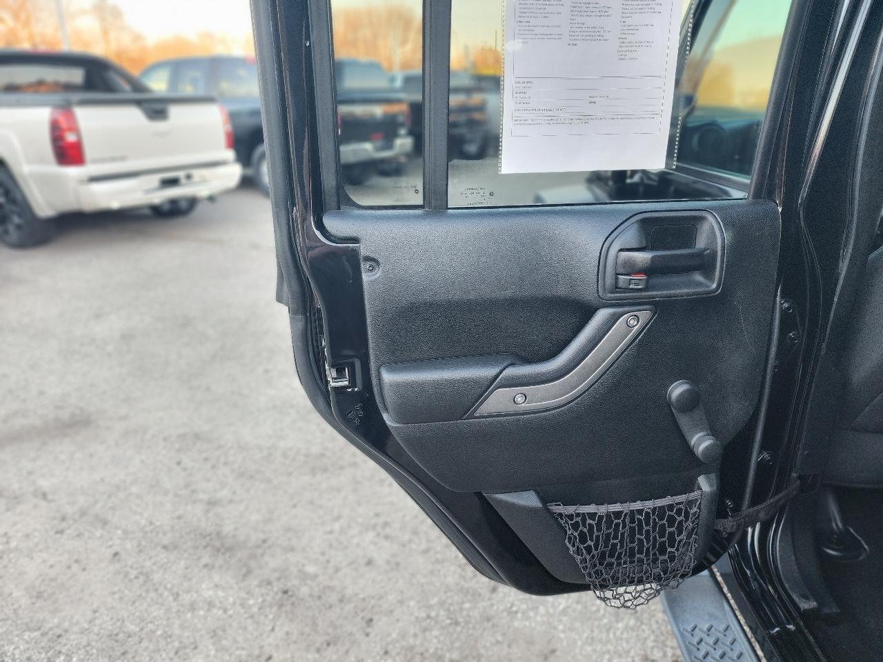 Jeep Wrangler Unlimited Sport 4WD 2017