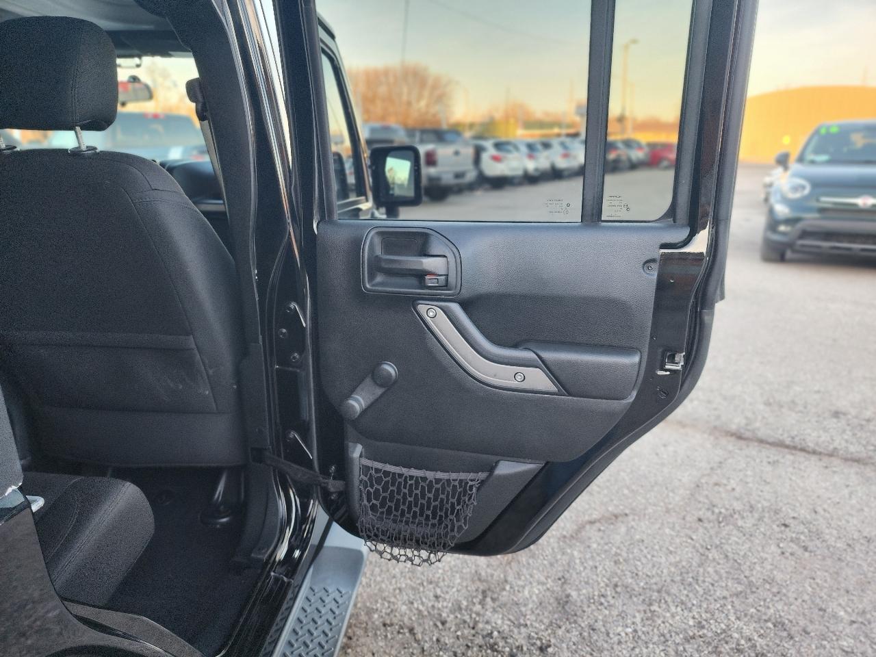 Jeep Wrangler Unlimited Sport 4WD 2017