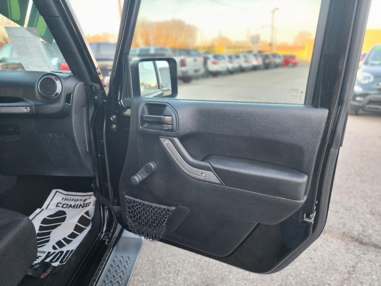 Jeep Wrangler Unlimited Sport 4WD 2017