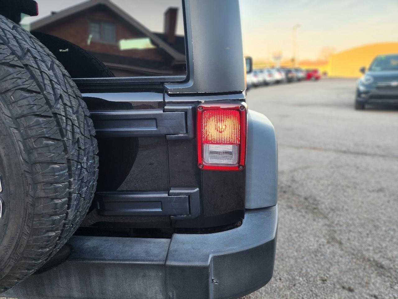 Jeep Wrangler Unlimited Sport 4WD 2017