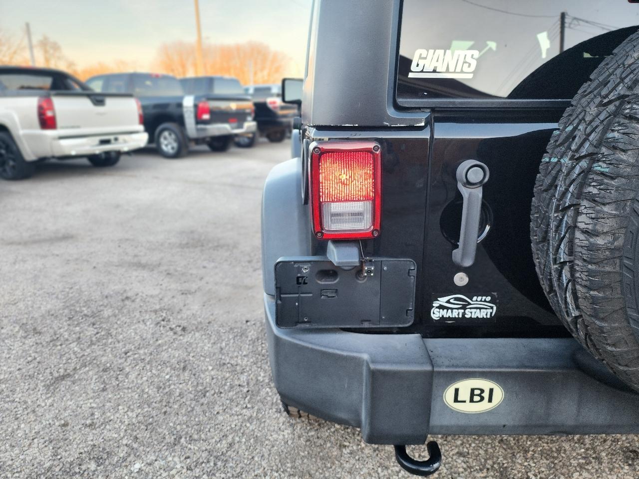 Jeep Wrangler Unlimited Sport 4WD 2017