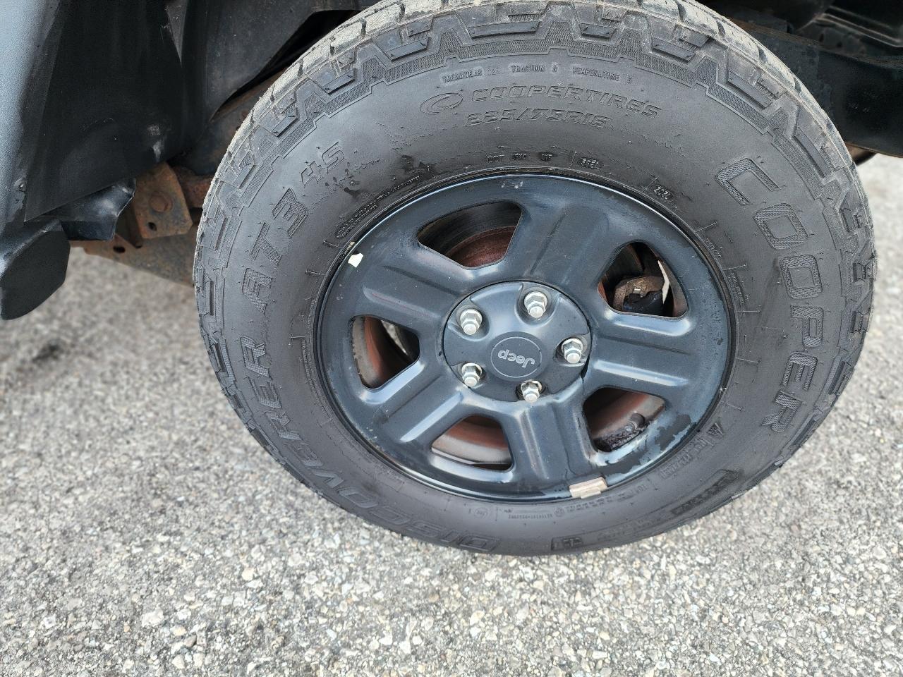 Jeep Wrangler Unlimited Sport 4WD 2017