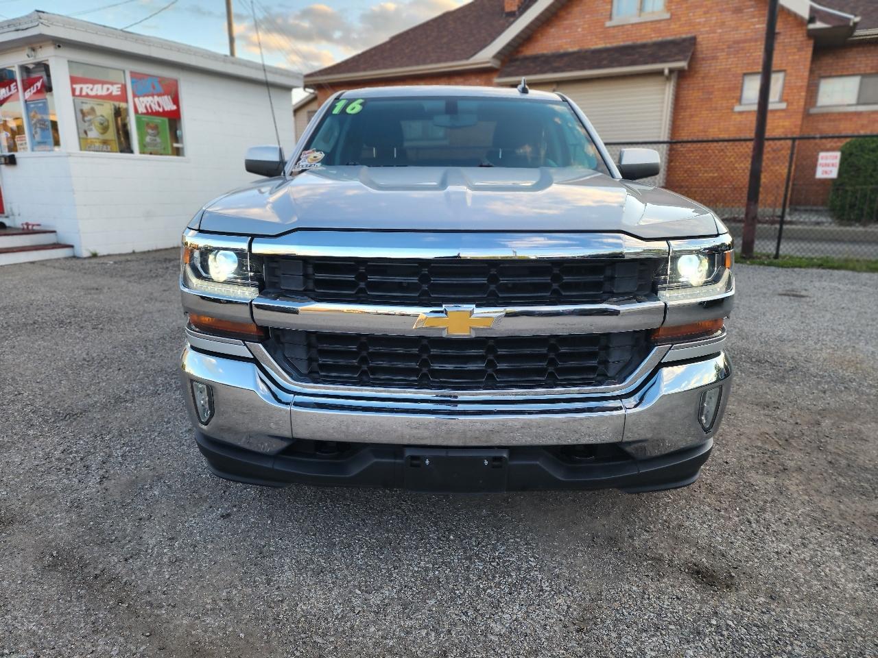 Chevrolet Silverado 1500 LT Double Cab 4WD 2016