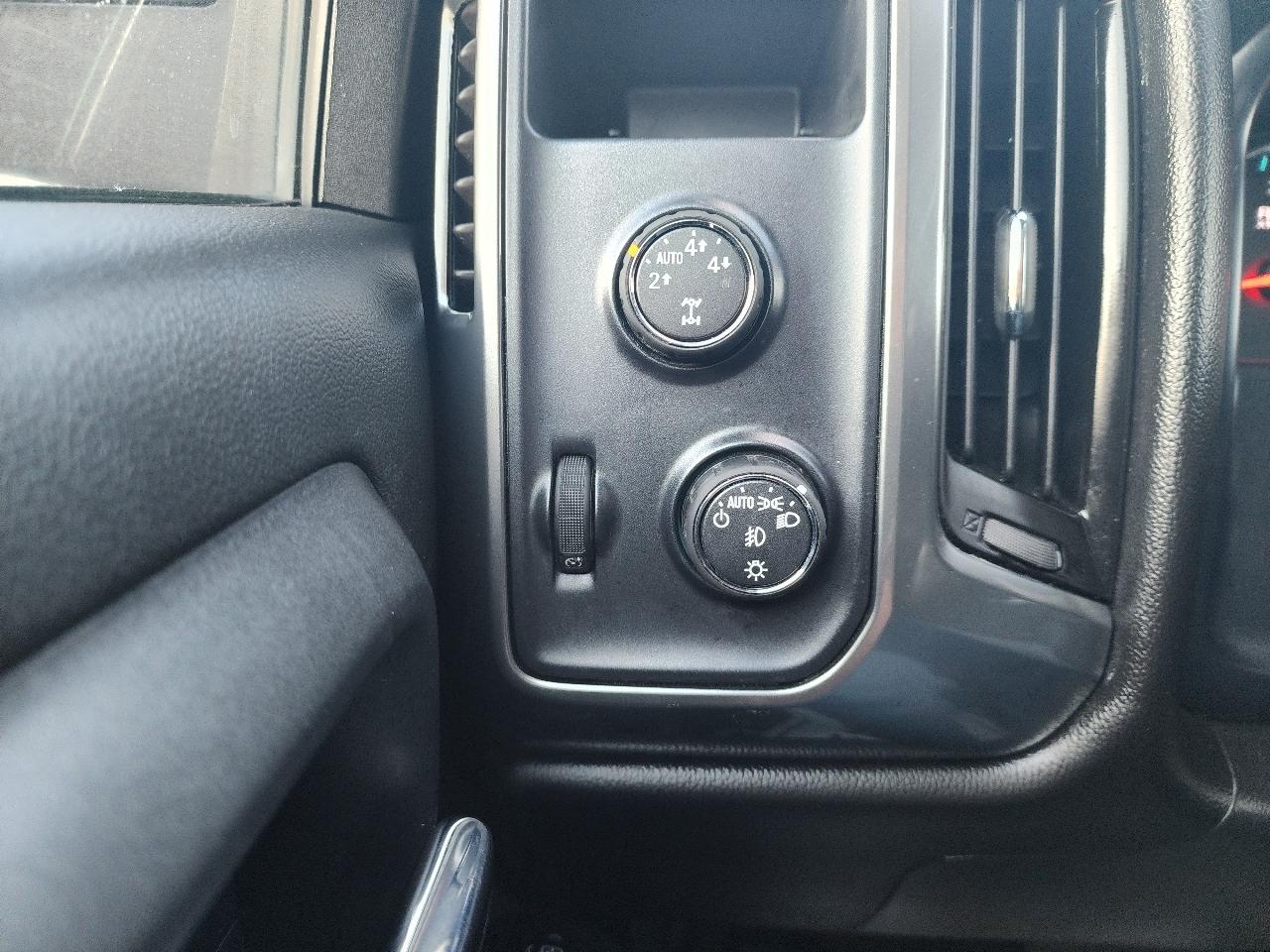 Chevrolet Silverado 1500 LT Double Cab 4WD 2016