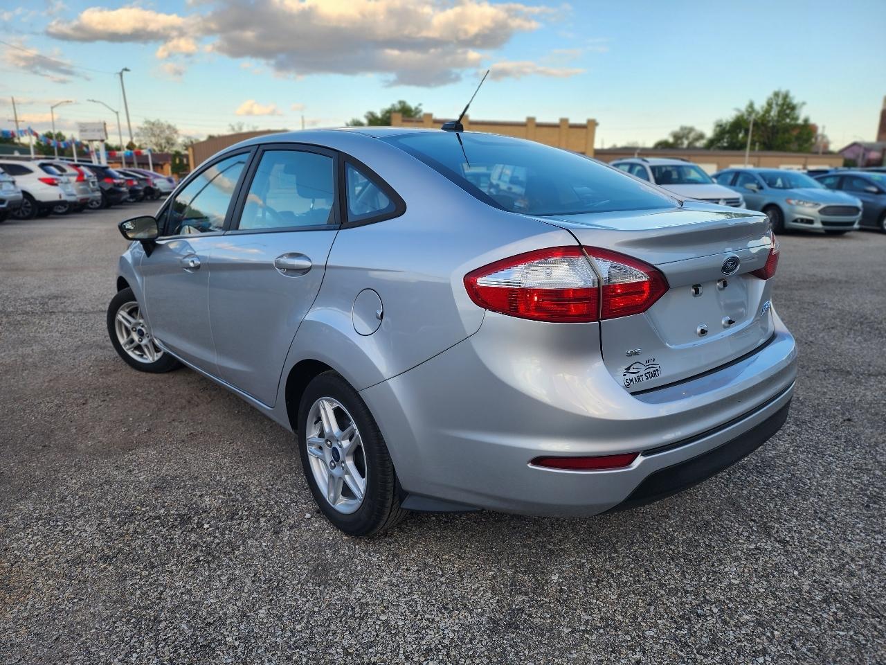Ford Fiesta SE Sedan 2017