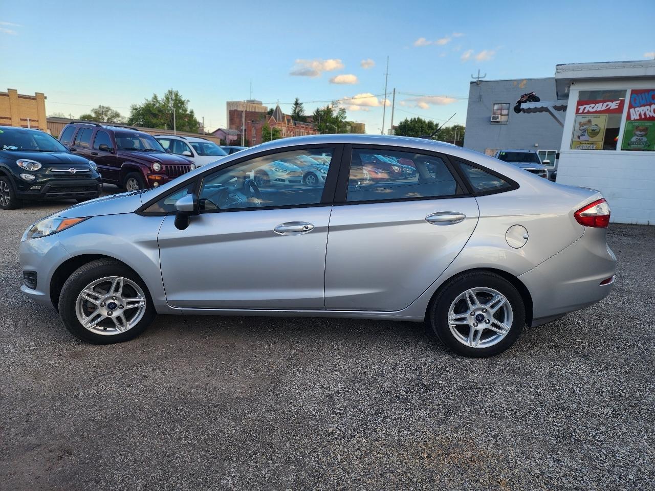 Ford Fiesta SE Sedan 2017