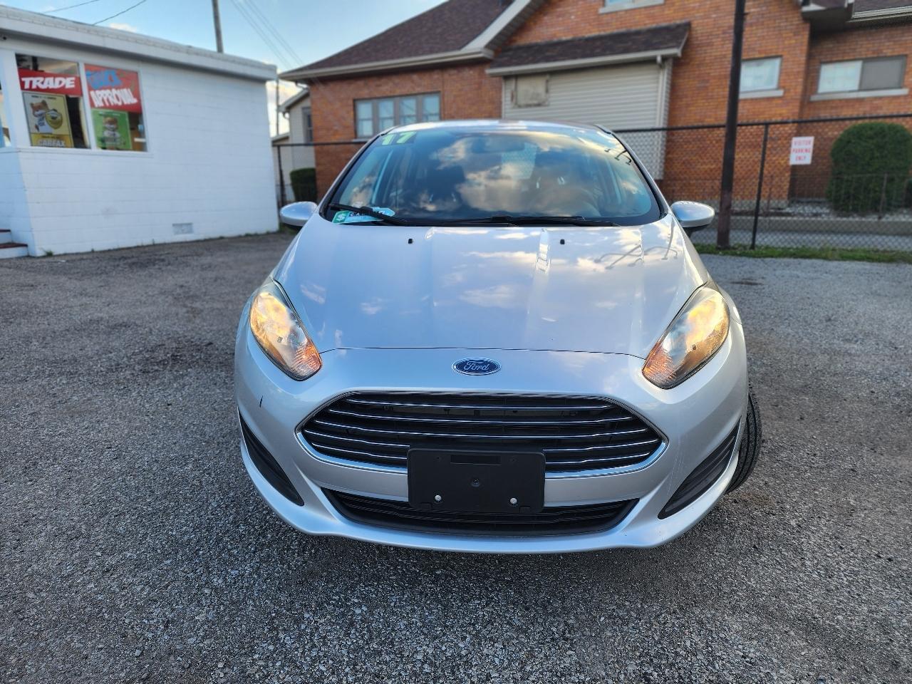 Ford Fiesta SE Sedan 2017