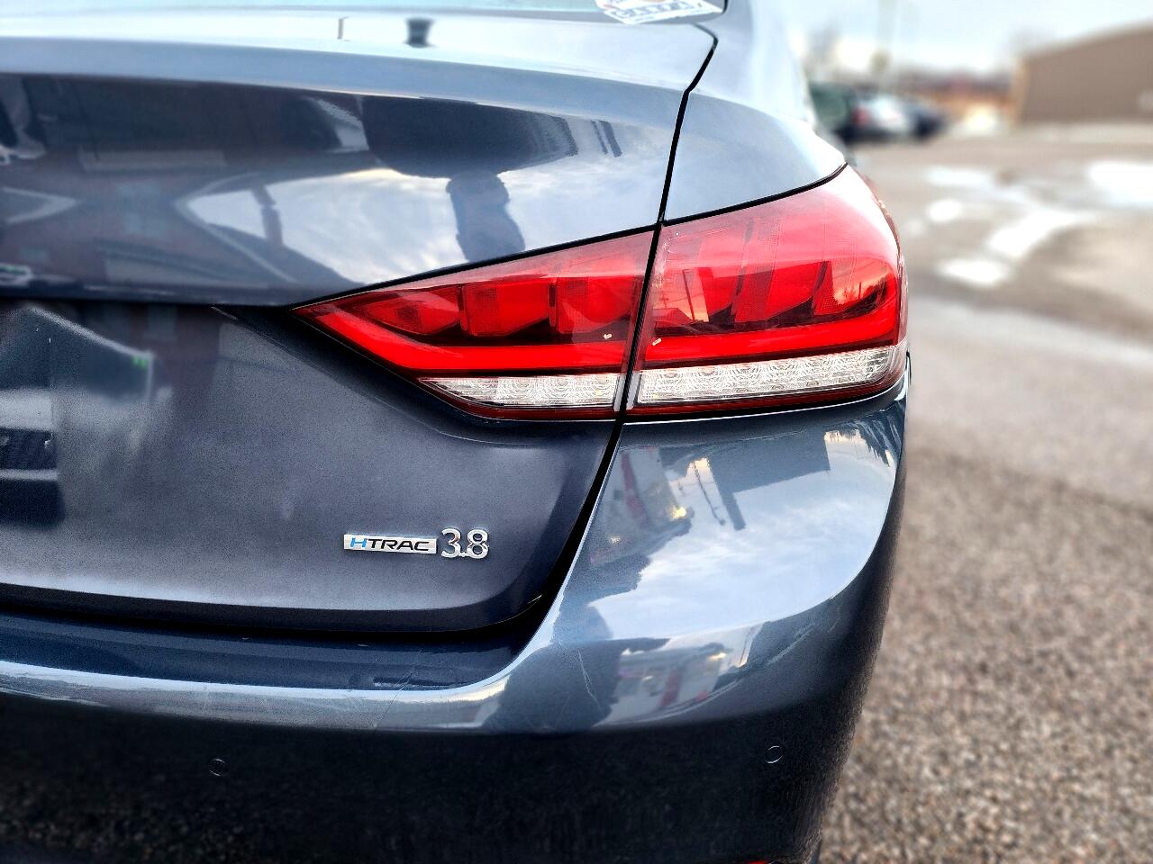 Hyundai Genesis 3.8L 2015